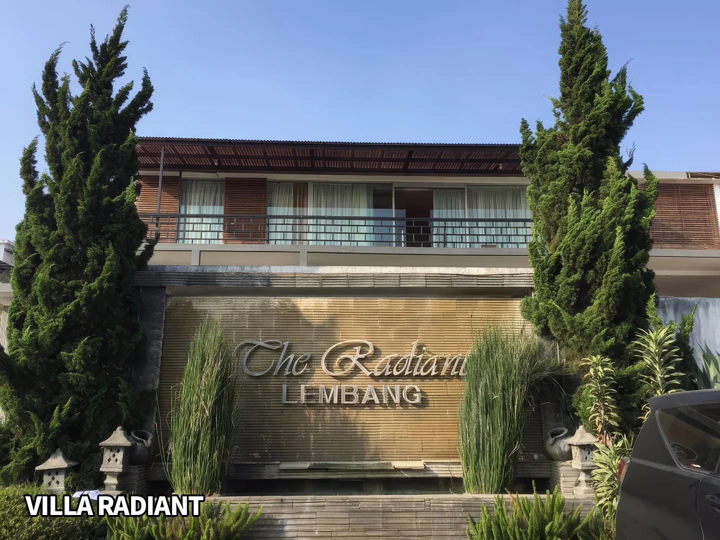 Denio Outbound Indonesia - Denio Outbound Indonesia - Villa Radiant 01